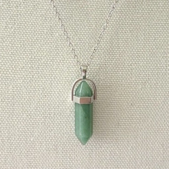 Unbranded Jewelry - Necklace Green Aventurine Quartz Silver-Tone Lobster Clasp Boho New